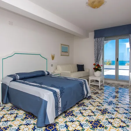Hotel Ferretti