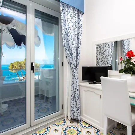 Ferretti Hotel Diamante