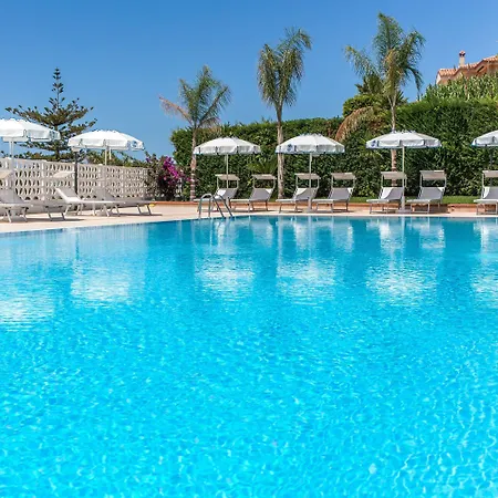 Szálloda Ferretti 4*