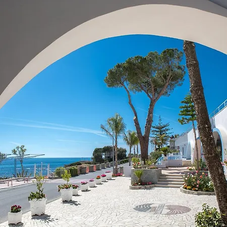 Ferretti Hotel Diamante