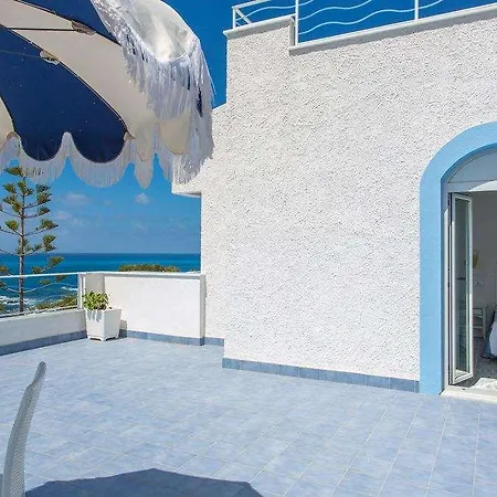 Ferretti Diamante