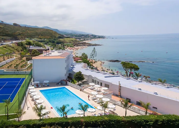 Hotel Ferretti Diamante